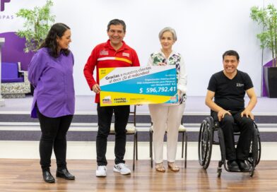 ATESTIGUA MARÍA DE VILLARREAL ENTREGA DE DONATIVO DE LA CAMPAÑA DE REDONDEO DE OXXO EN TAMAULIPAS