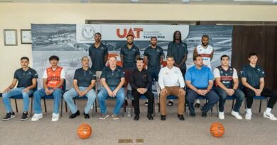 Presenta rector al nuevo Correbasket UAT