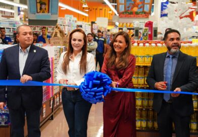INAUGURA ALCALDESA CARMEN LILIA CANTUROSAS LA TIENDA 10 DE SMART; REFRENDAN EMPRESAS NACIONALES CONFIANZA EN NUEVO LAREDO